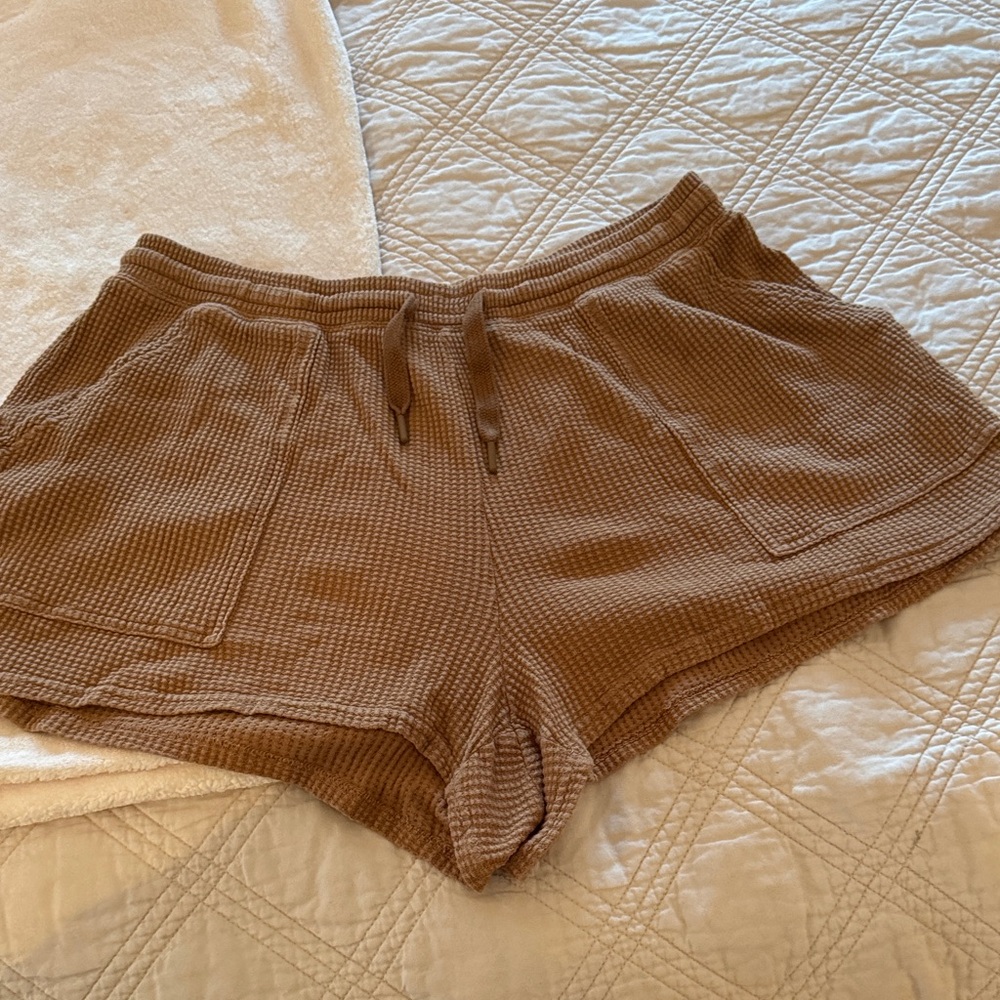 Women's Waffle Knit Athletic Shorts - Brown